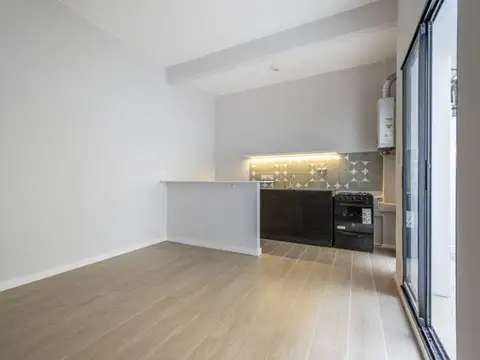 Depto Tipo Casa en Venta en Saavedra, USD 90.000