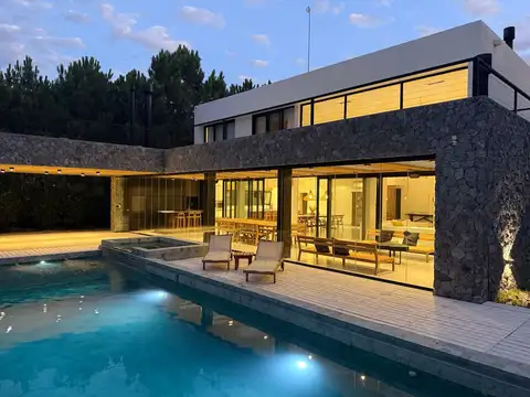 Casa en Venta de 6 dormitorios