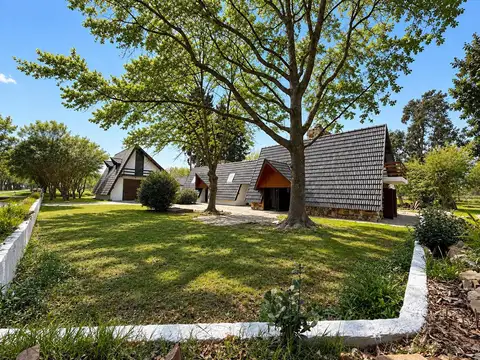Casa Quinta en Venta con cabaña y granero en el Remanso - Exaltacion de la Cruz