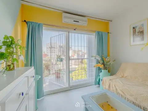 VENTA DEPARTAMENTO 3 AMBIENTES SAN TELMO AMOBLADO