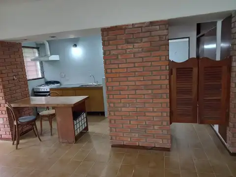 Depto Tipo Casa en Venta de 2 ambientes