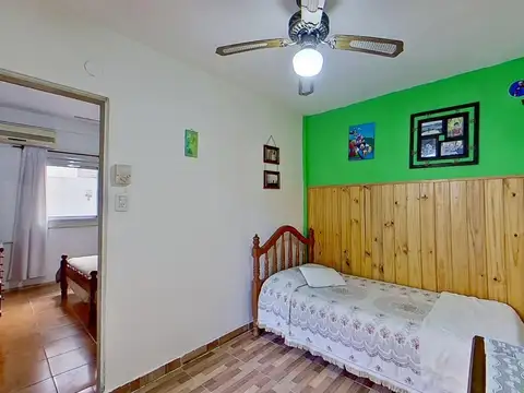 Depto Tipo Casa en Venta 50 años