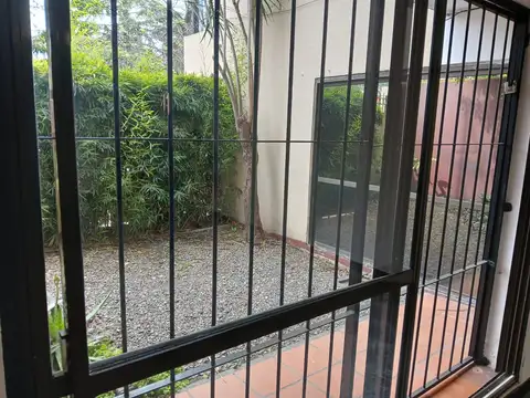 Luis Viale 2600, Piso PB