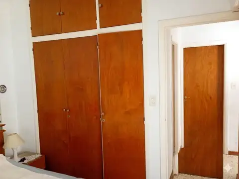VENTA DPTO 3 AMB MIRAMAR ( PERMUTA EN CABA)