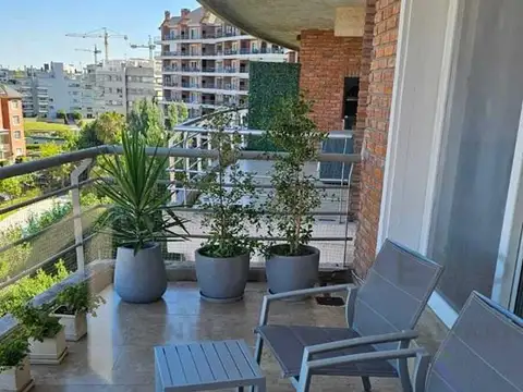 Departamento 3 ambientes con 3 baños