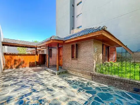 Casa en Alquiler 25 años