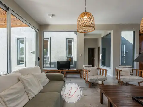Casa en Venta en Barrio Cerrado Costa Esmeralda, USD 275.000