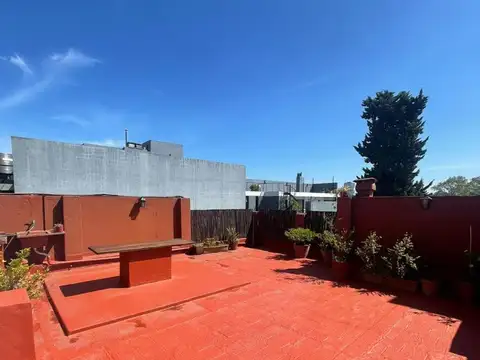 Depto Tipo Casa 4 ambientes con 1 baño