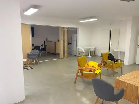 Oficina en Venta 50 años