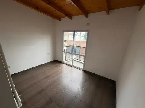 Departamento con balcon