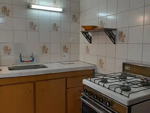 COMO DEPARTAMENTO 1 PISO A MTS DE ALCORTA