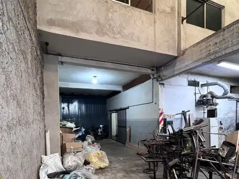 Galpon en Alquiler 10  mts Frente