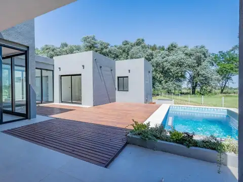 Club Medal House