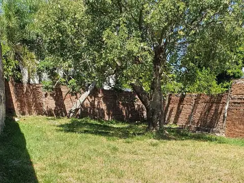 Terreno 10x25 a metros de Av Italia!