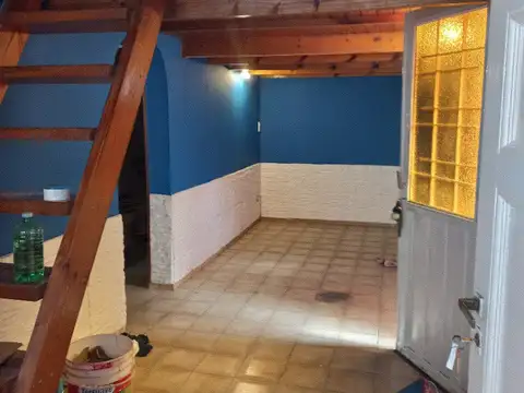 Depto Tipo Casa en Alquiler de 1 dormitorio