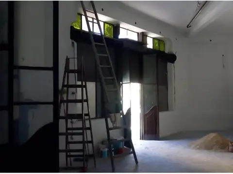 Manuel R Trelles 2400