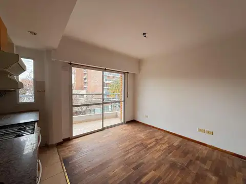 Departamento en Alquiler en Macrocentro, $ 550.000