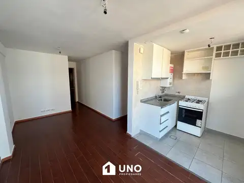 Departamento en Alquiler en Centro, $ 450.000