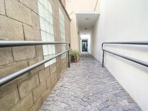 Depto Tipo Casa en Venta de 4 ambientes