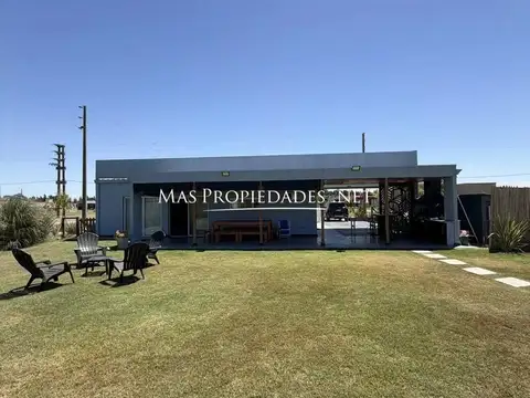 Alquiler Casa en Fincas de San Vicente Sporting 3 Dormitorios Canning