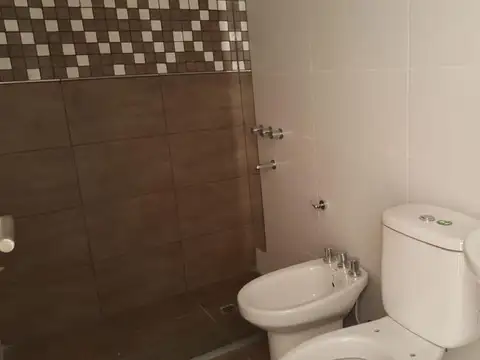 Departamento en Alquiler en Abasto, $ 350.000