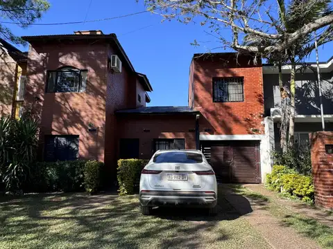 Casa en calle Raul Alfonsin Nª 434