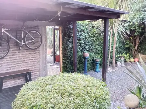 Casa en venta - 1 Dormitorio 1 Baño - San Carlos