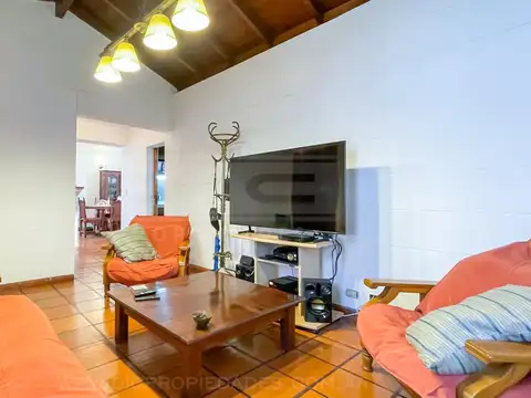 Depto Tipo Casa en Venta 60 años