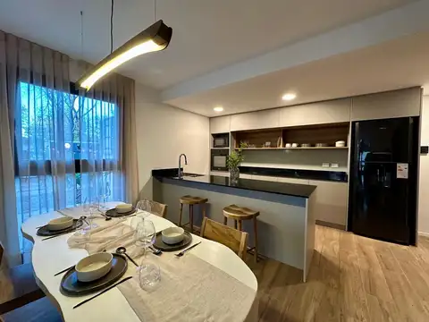 Departamento cuatro ambientes en Green Palmers - ID 5684