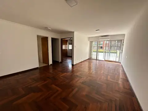 Departamento en Venta de 8 ambientes