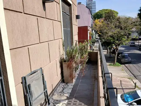 Depto Tipo Casa en Venta de 4 dormitorios