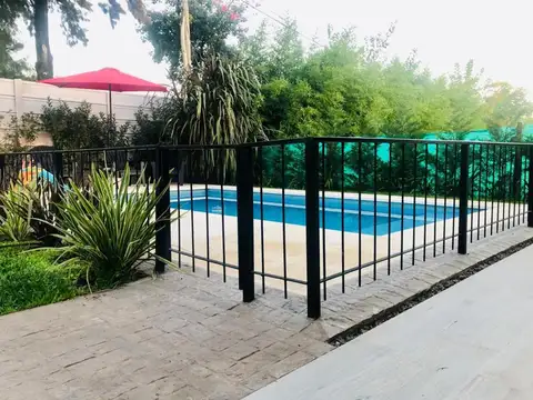 Casa 4 ambientes con 3 baños