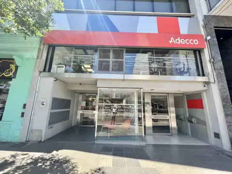 Local en venta en Nuñez de 413 m2 totales - Nuevo precio!