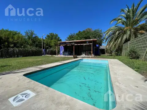 ALQUILER DE VERANO | Flamante CASA de Estilo Rustico-Moderno con Jardin y Pileta | Barrio Residencia