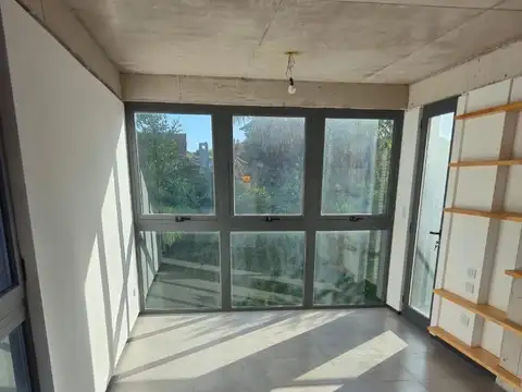 Matheu 3800, Piso 1