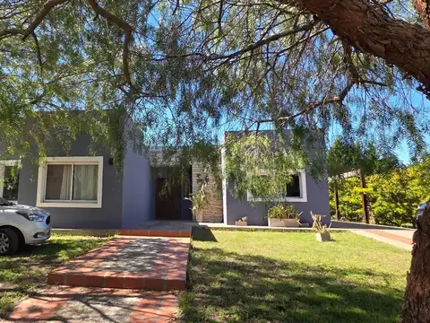 usd 188.000.-Una planta 3 dorm+ parrilla + lavadero+ cochera