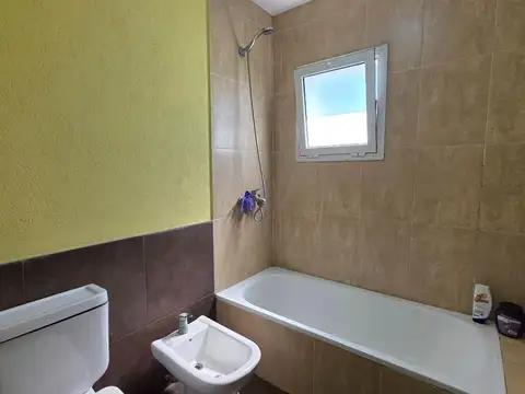 usd 188.000.-Una planta 3 dorm+ parrilla + lavadero+ cochera