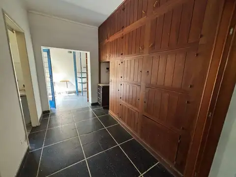 VENTA PH 4 AMBIENTES MARTINEZ TERRAZA QUINCHO