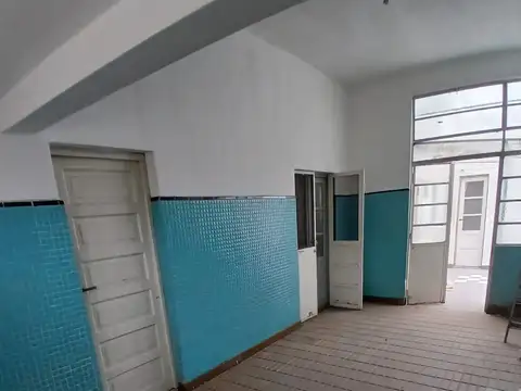 Depto Tipo Casa en Alquiler de 3 ambientes