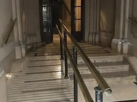 Departamento Apto Profesional u Oficina Comercial