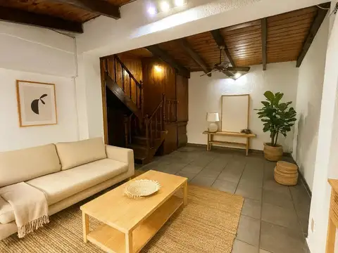 PH de 4 ambientes con Patio