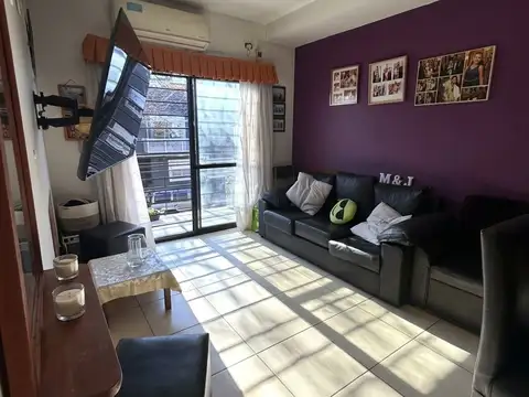 Depto Tipo Casa en Venta de 4 ambientes