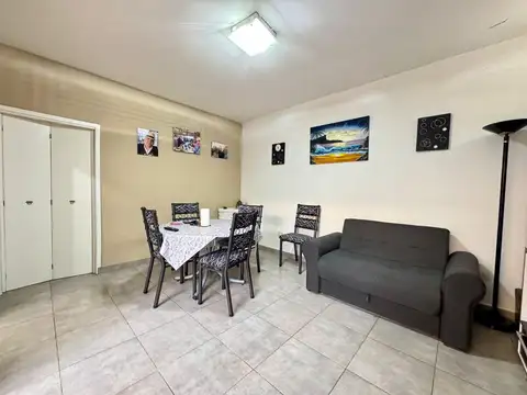 Depto Tipo Casa en Venta de 3 ambientes