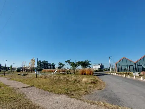 Venta: terreno comercial en EcoVida sobre Ruta 18