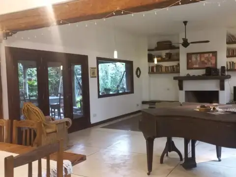 ALQUILER QUINCENA CASA 4AMB PILETA FRENTE A LAGUNA