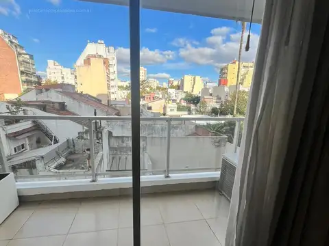 Departamento Monoambiente en alquiler en Flores