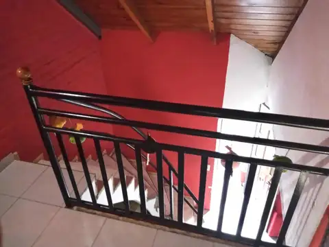 Depto Tipo Casa 2 ambientes con 1 baño