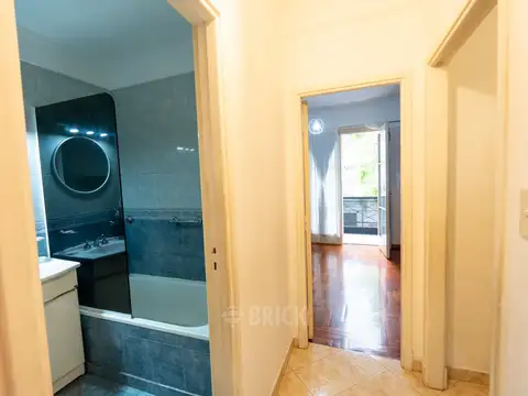 Depto Tipo Casa en Venta 60 años