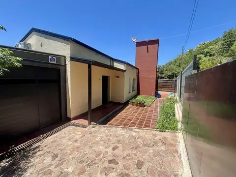 Rio Ceballos casa moderna con pileta, Apta Crédito