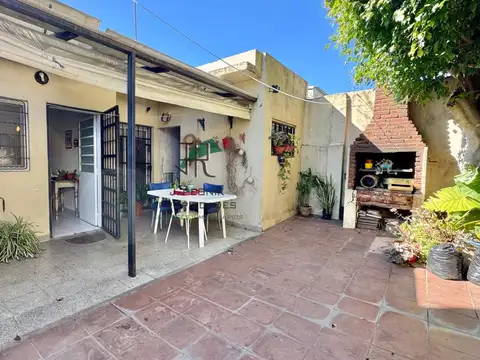 Depto Tipo Casa en Venta con 1 cocheras